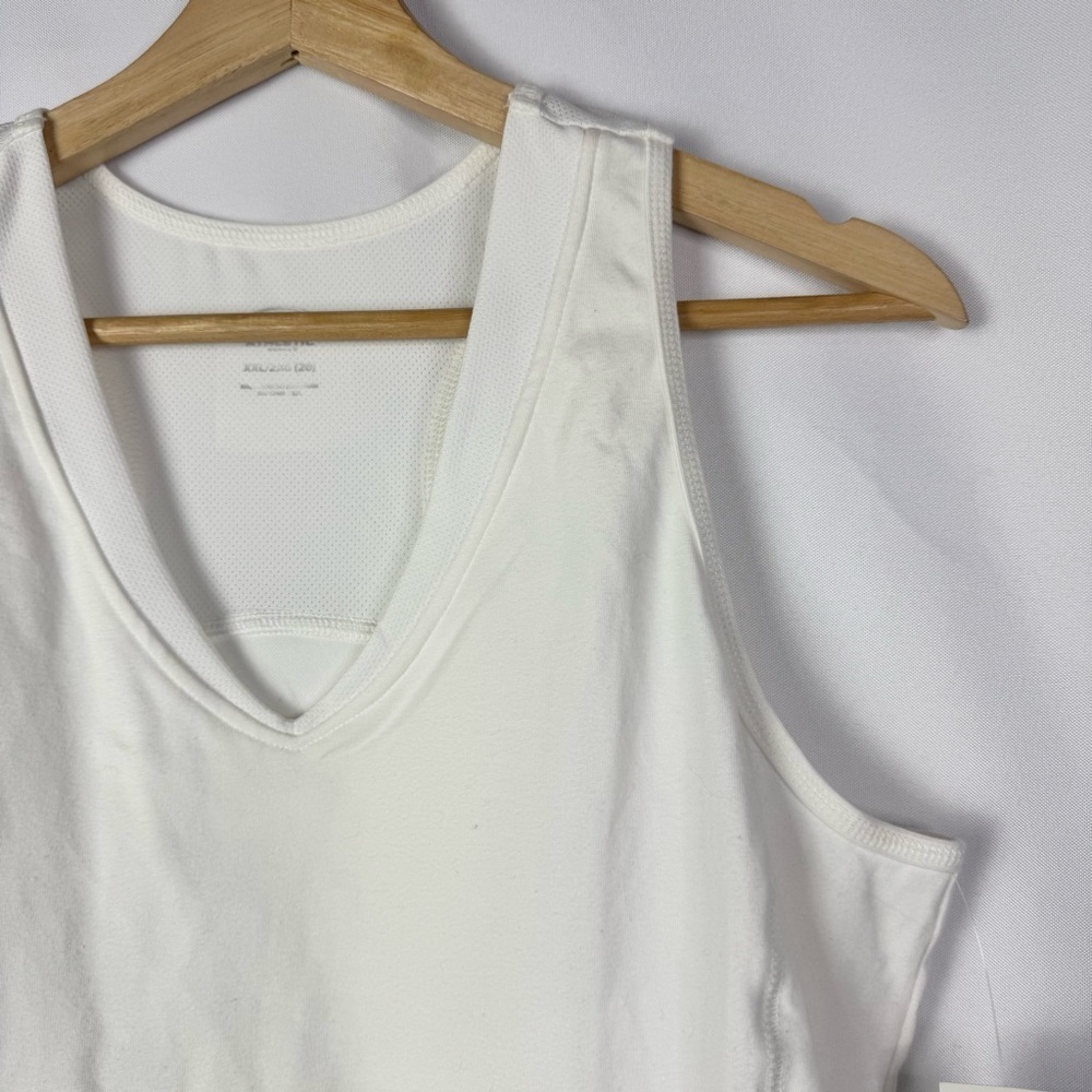 Athletic Works White V-Neck Racerback Back Mesh Athletic Tank Top XXL - Picture 5 of 6